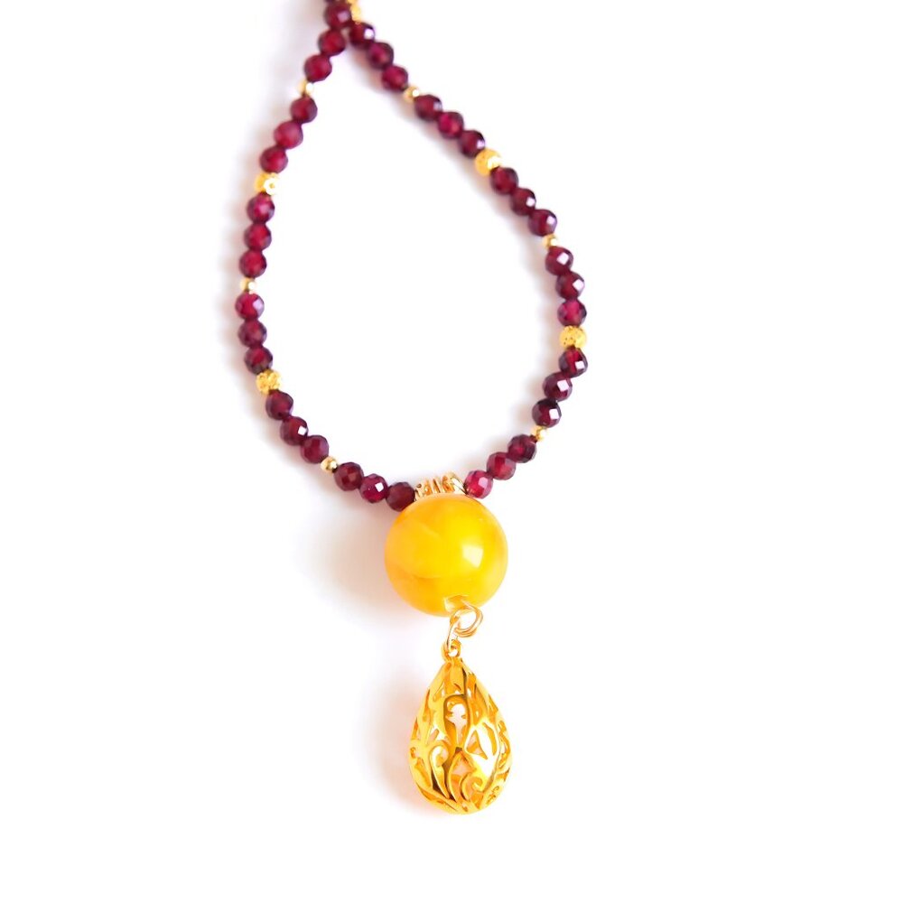 Butterscotch Amber Garnet Necklace 14k Gold-Filled - Picture 5 of 9